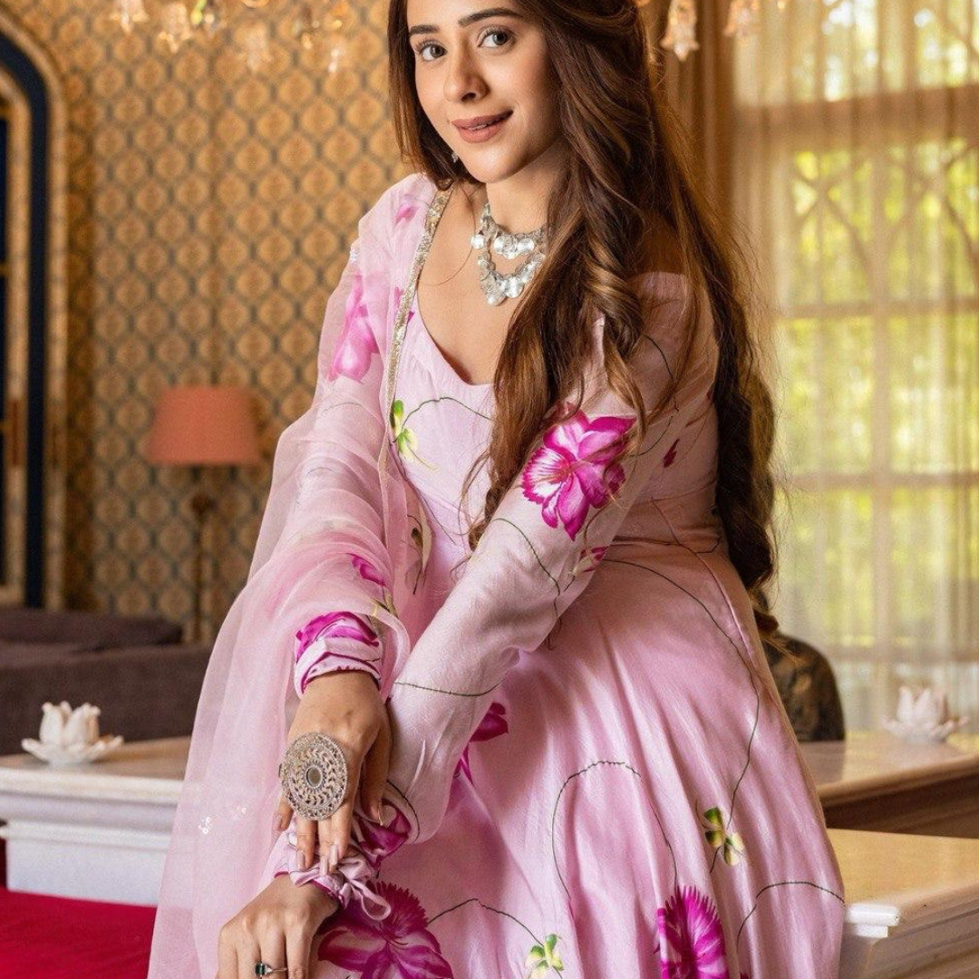 Pink Elegent Salvar Suit Georgette With Digital Print Fully Flair With Sleeve